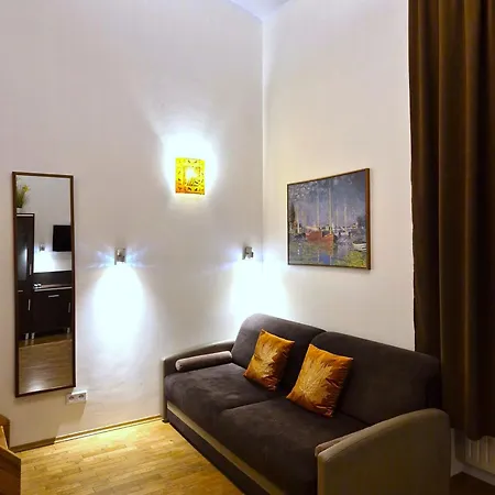 Safona - Pantheon Apartment