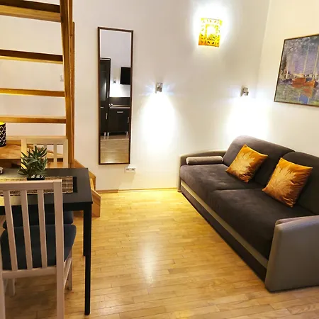Safona - Pantheon Apartment